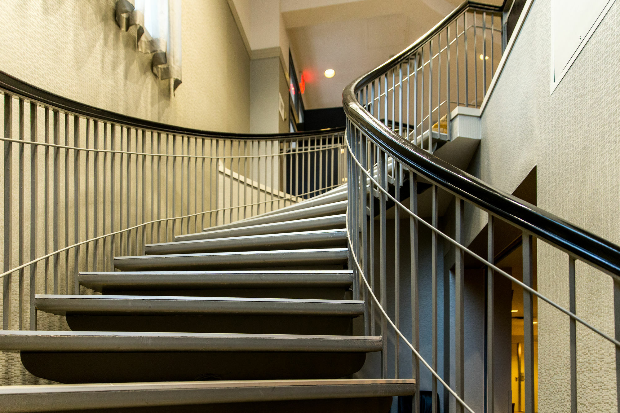 Courtyard By Marriott Kitchener Hotel Екстериор снимка