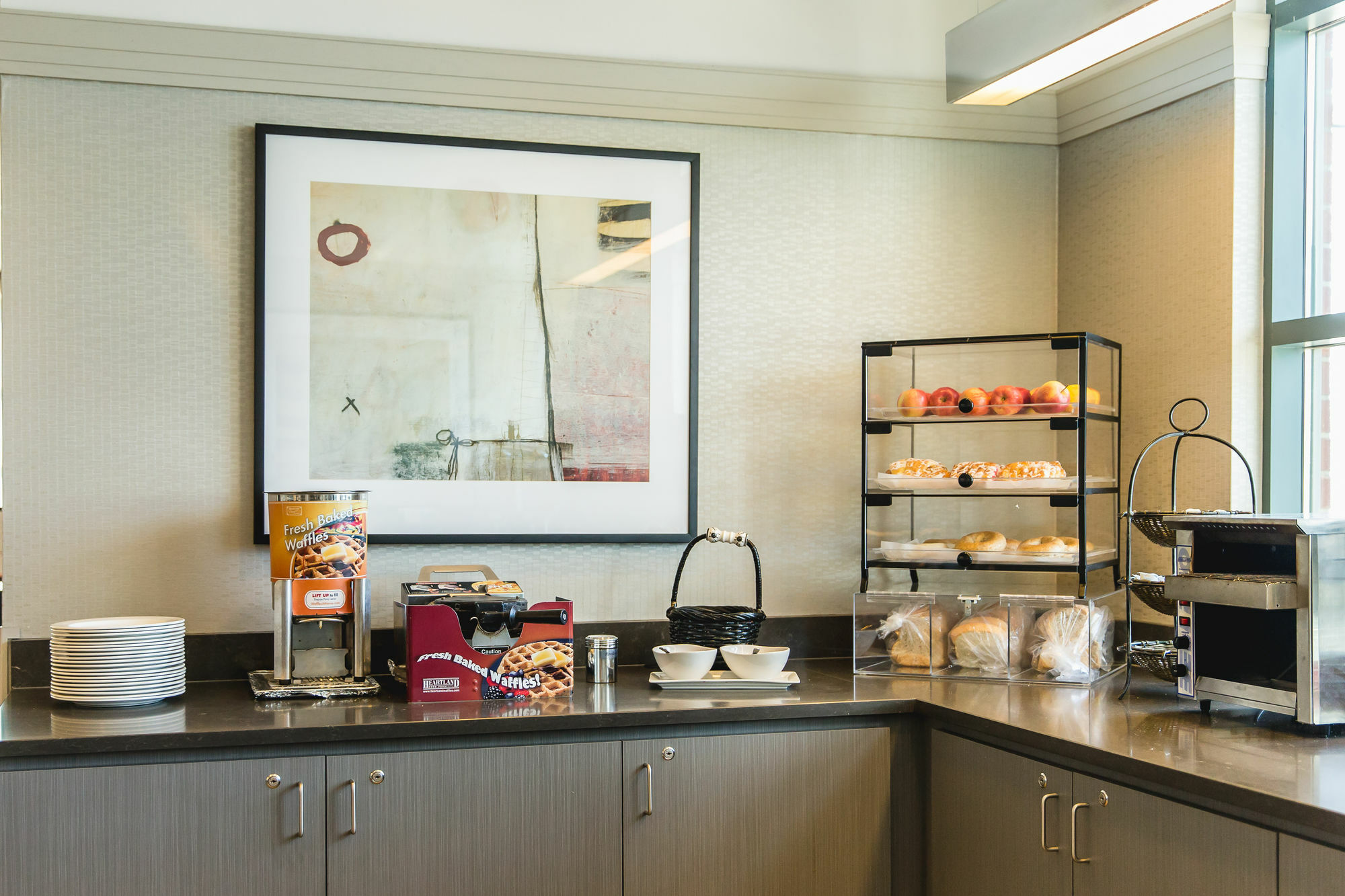 Courtyard By Marriott Kitchener Hotel Екстериор снимка